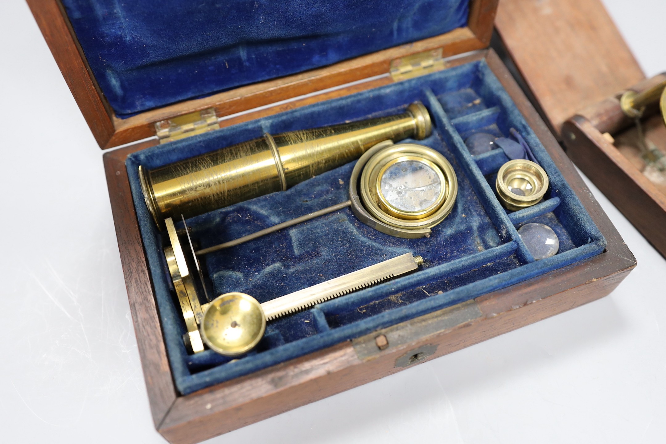 William Withering 18th century botanical field microscope, 18cm and an early 19th century example